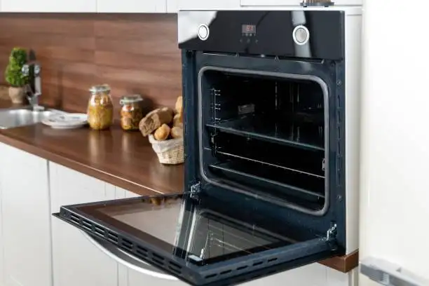 Appeler un technicien pour r�parer votre four � Marseille 13001